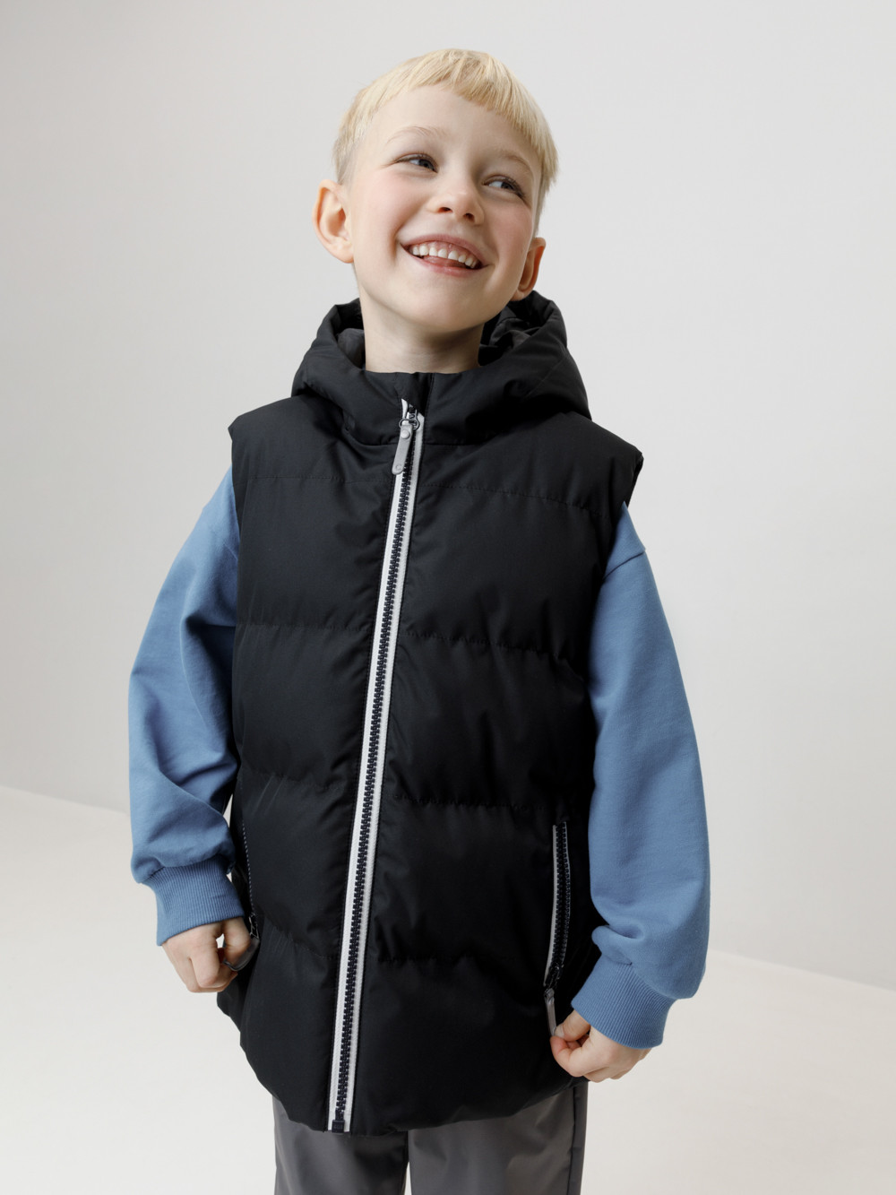 Жилеты для мальчика, артикул: ВК 35022/6 ГР (98-128), цвет: черный
