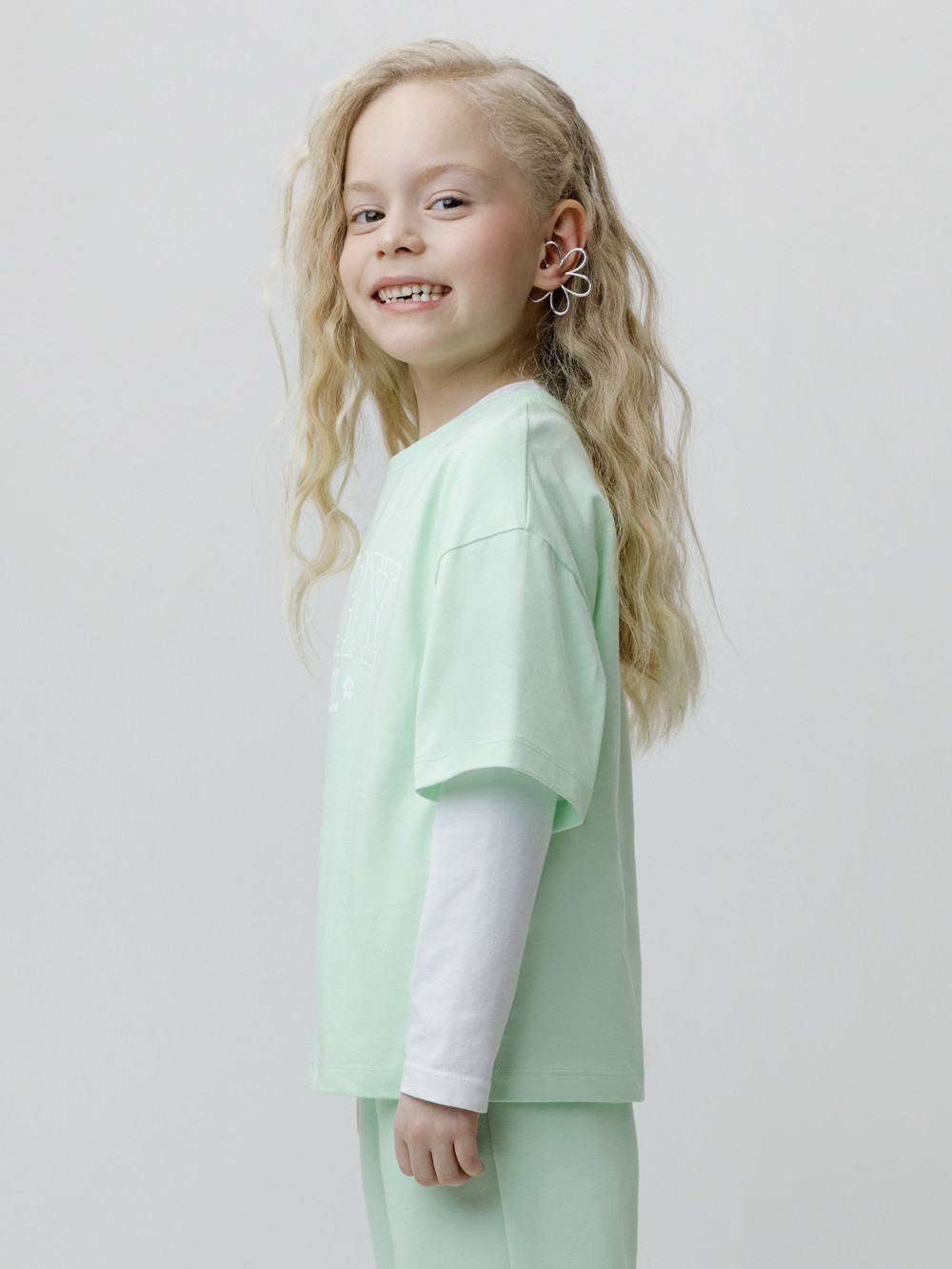 Футболка для девочки, артикул: КР 303016, цвет: зеленый, фото 2