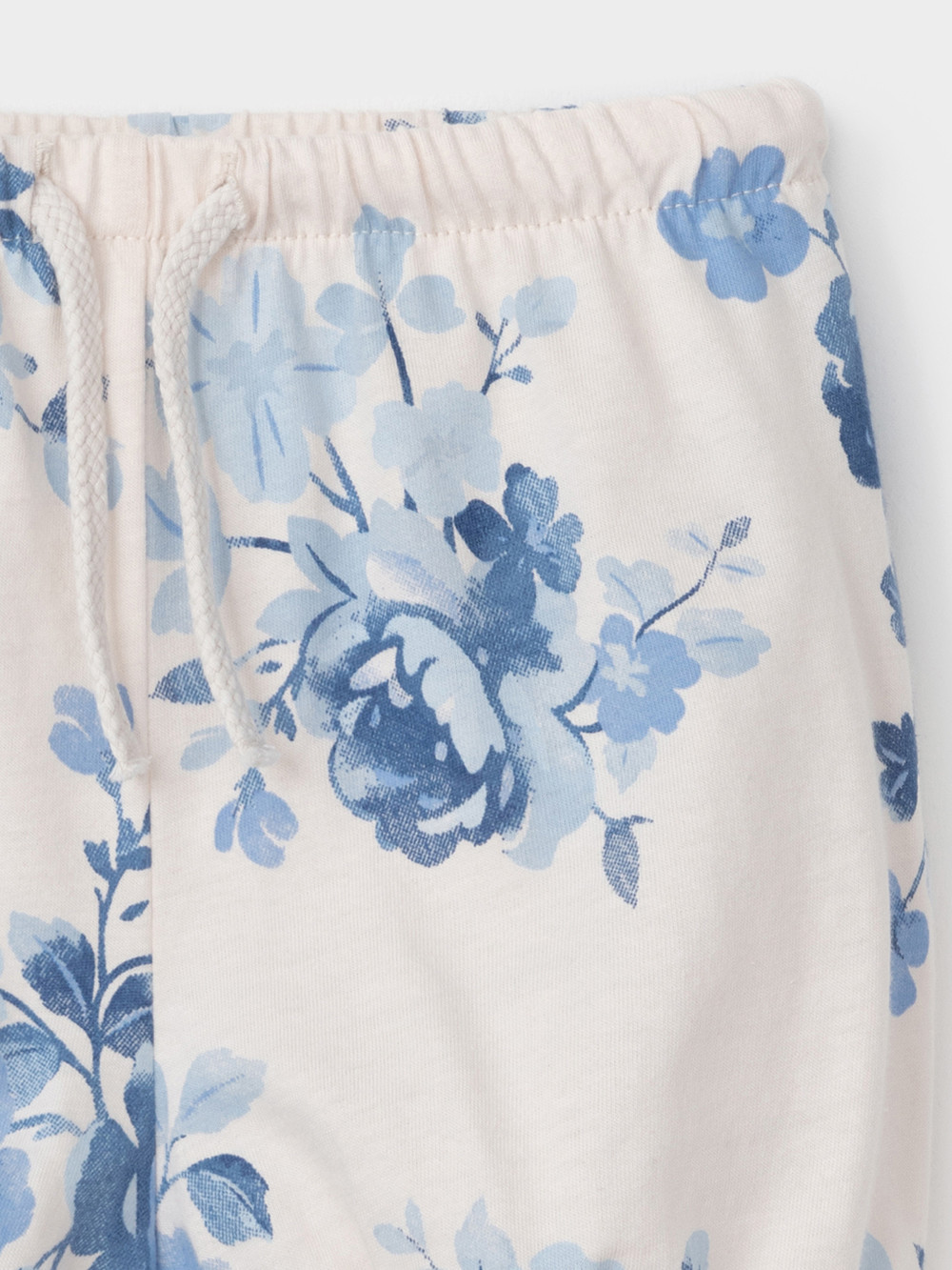 Шорты для девочки, артикул: КР 400683, цвет: сахар, фото 2