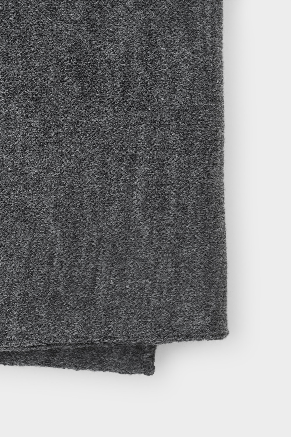 Шарф для мальчика, артикул: КВ 15002/23, цвет: темно-серый, фото 2