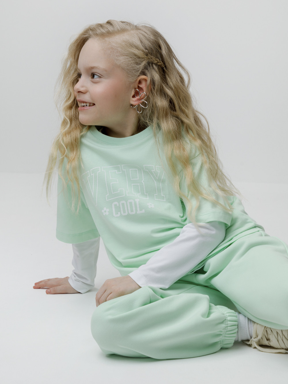 Футболка для девочки, артикул: КР 303016, цвет: зеленый, фото 3