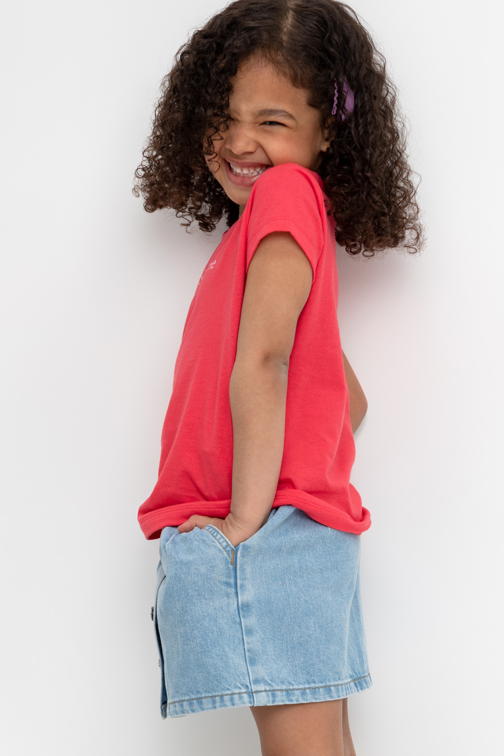 Футболка для девочки, артикул: К 302147, цвет: красный, фото 3