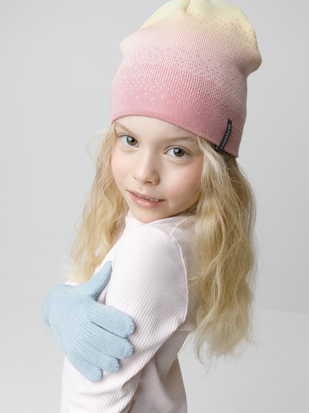 Шапка для девочки, артикул: КВ 20459, цвет: розовый, фото 3