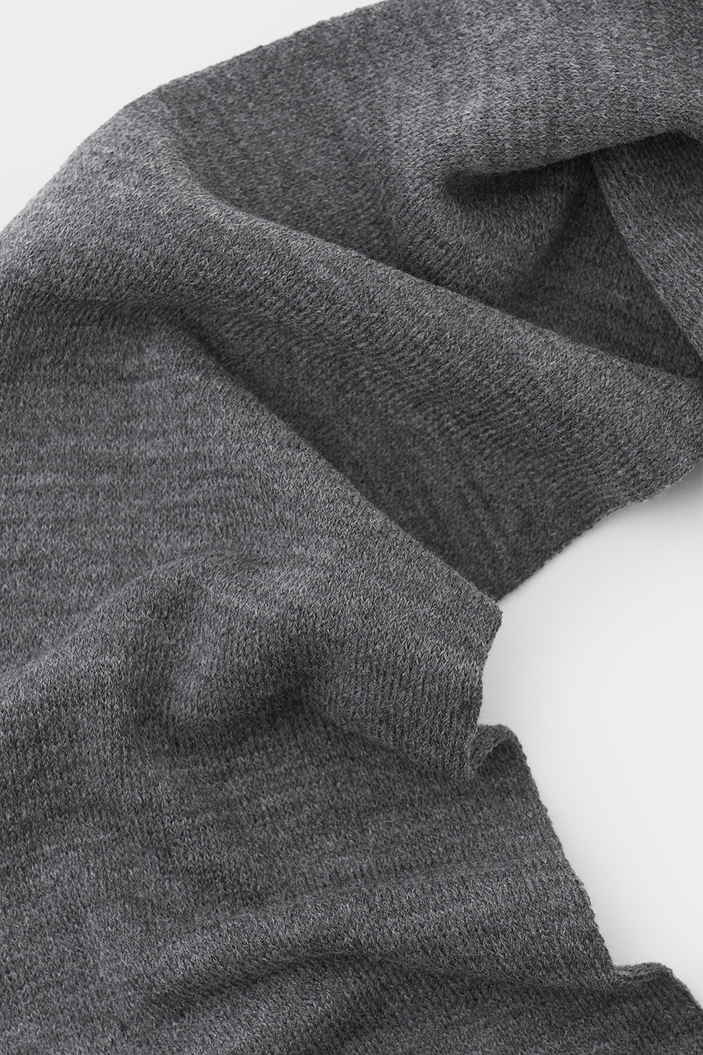 Шарф для мальчика, артикул: КВ 15002/23, цвет: темно-серый, фото 3