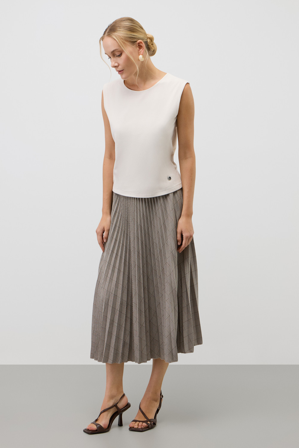 Юбки женские для мам, артикул: ЕВТ 7039, цвет: бежевый, фото 4