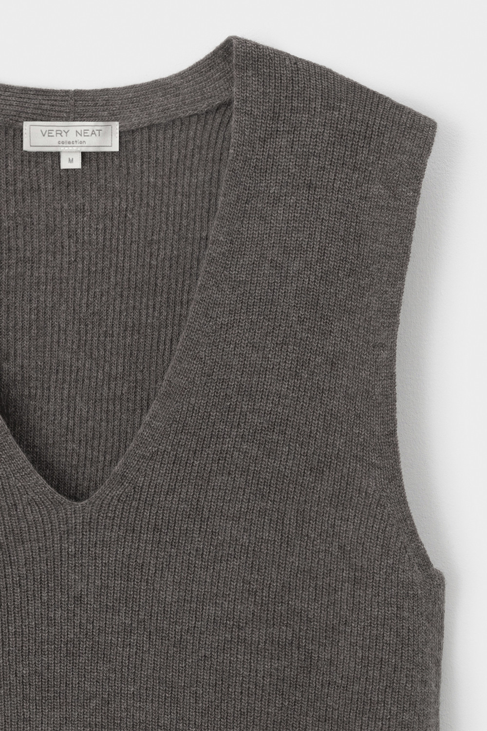 Жилеты женские для мам, артикул: ЕВ 30308/ш, цвет: коричневый, фото 6